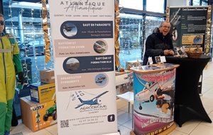 Le club demeure actif dans le secteur de la communication.