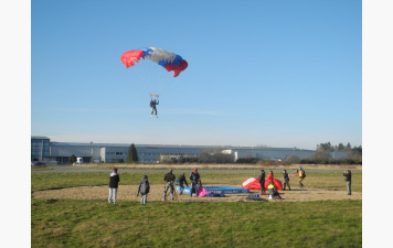 LE PARACHUTISME "Un sport loisir"